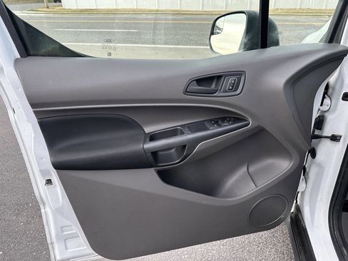 Used 2019 Ford Transit Connect XL image 20