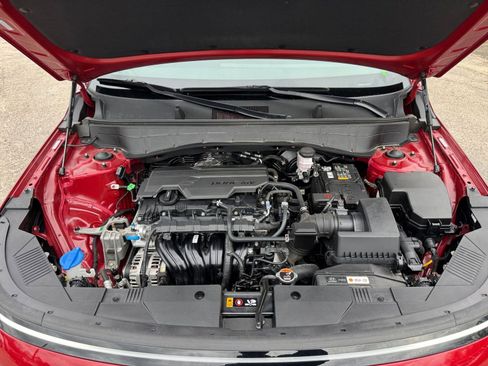 Used 2025 Hyundai Kona SEL image 28