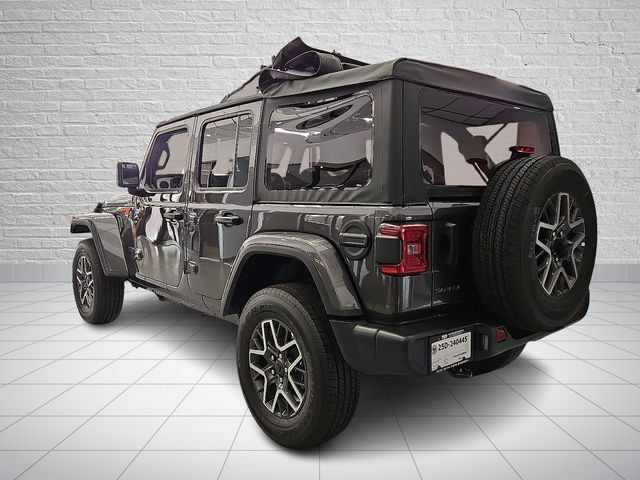 New 2025 Jeep Wrangler Unlimited Sahara w/ Technology Group AWD/4WD image 2