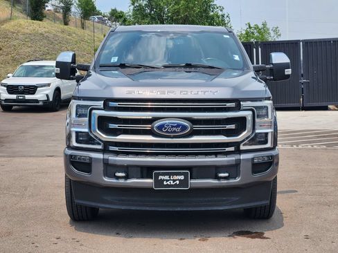 Used 2021 Ford F250 Platinum w/ FX4 Off-Road Package AWD/4WD image 2