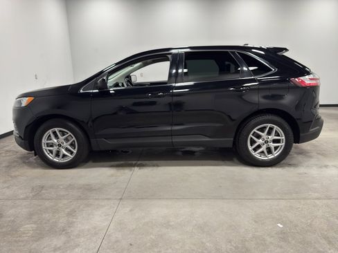 Certified 2023 Ford Edge SEL image 5