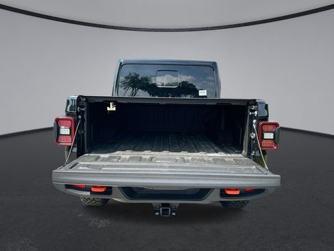 Used 2022 Jeep Gladiator Mojave w/ LED Lighting Group AWD/4WD image 27