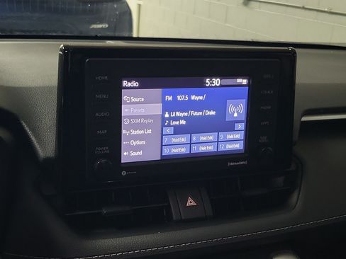 Used 2022 Toyota RAV4 LE AWD/4WD image 28