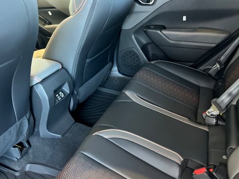 New 2025 Subaru Crosstrek 2.5i Limited w/ Popular Package #4A image 12