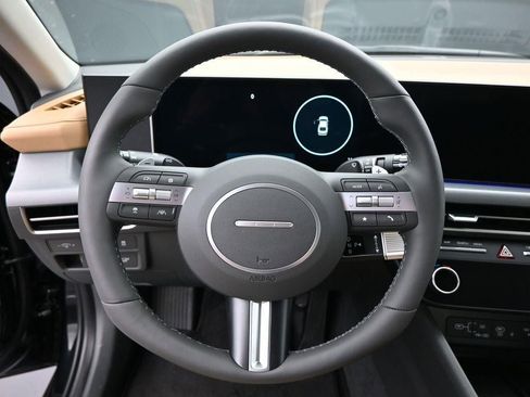 New 2025 Hyundai Sonata Limited image 10