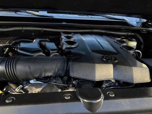 Certified 2023 Toyota 4Runner SR5 Premium w/ Moonroof Package image 28