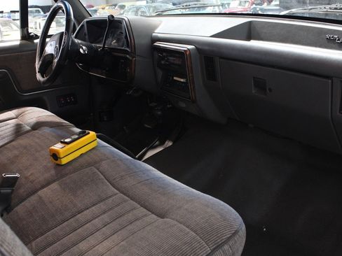 Used 1991 Ford F350 4x4 Regular Cab image 10