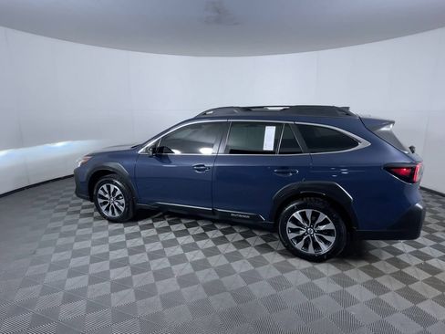 Used 2023 Subaru Outback Limited image 6