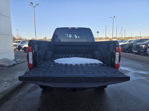 Used 2019 Ford F250 Lariat w/ Lariat Ultimate Package image 13