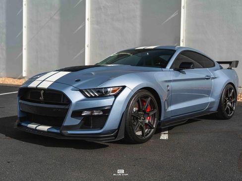 Used 2022 Ford Mustang Shelby GT500 w/ Carbon Fiber Track Pack RWD image 23