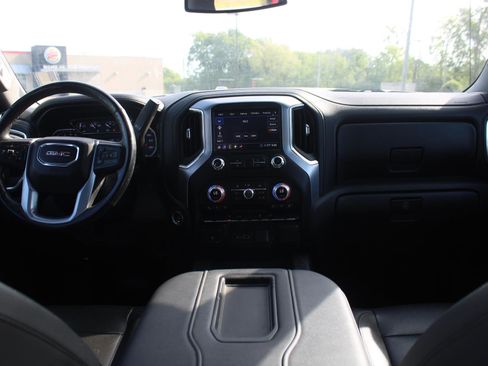 Used 2020 GMC Sierra 1500 SLT image 16