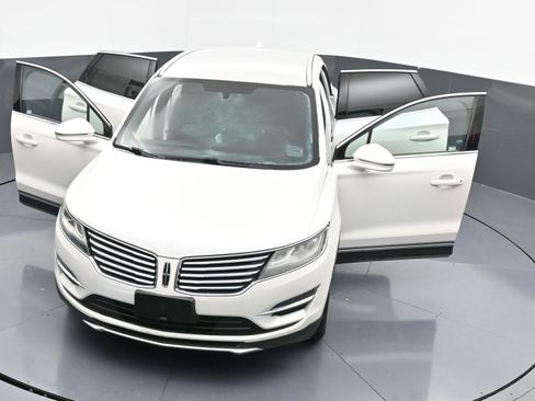 Used 2017 Lincoln MKC Select w/ Select Plus Package image 33