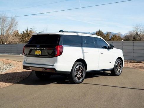 Certified 2025 Ford Expedition King Ranch AWD/4WD image 4