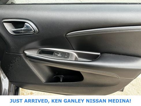 Used 2016 Dodge Journey Crossroad image 26