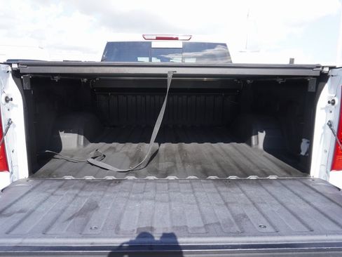 Used 2022 Chevrolet Silverado 1500 LT w/ Convenience Package II image 25