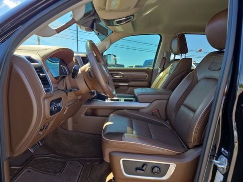 Used 2023 RAM 1500 Limited AWD/4WD image 10
