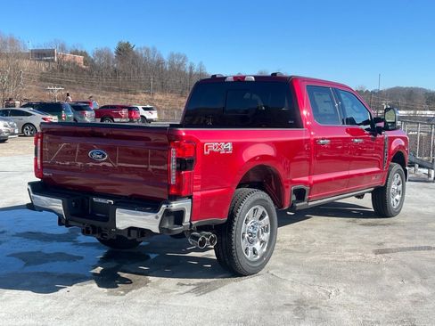New 2026 Ford F250 Lariat w/ Lariat Ultimate Package image 3