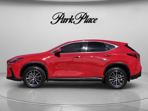 Used 2024 Lexus NX 350 AWD image 2