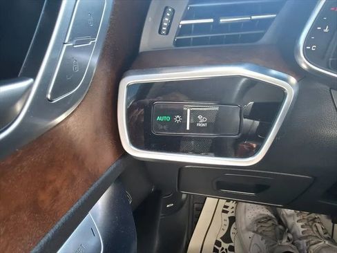 Used 2020 Audi A6 3.0T Premium Plus w/ Premium Plus Package AWD/4WD image 26
