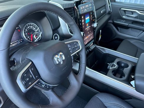 New 2026 RAM 1500 4x4 Crew Cab image 9
