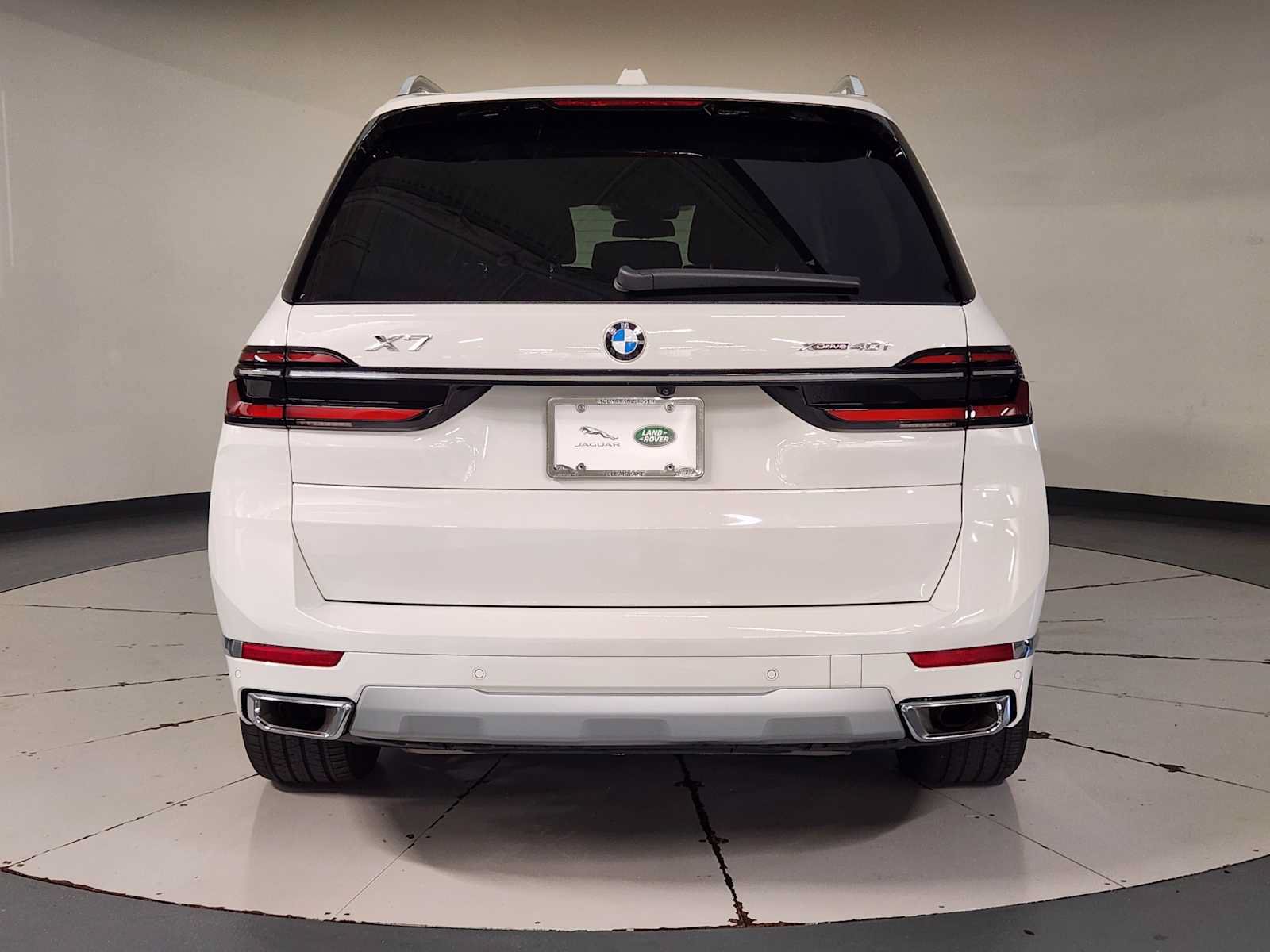 Used 2026 BMW X7 xDrive40i AWD/4WD image 10