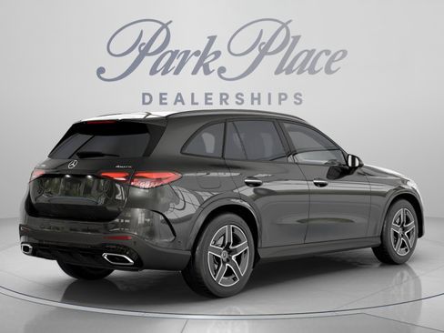 Used 2026 Mercedes-Benz GLC 300 4MATIC image 28
