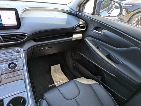 Certified 2023 Hyundai Santa Fe Limited image 16