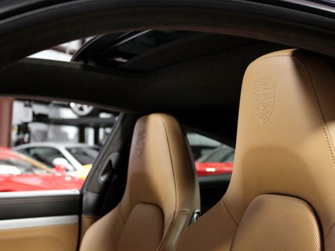 Used 2015 Porsche 911 Turbo S AWD/4WD image 23