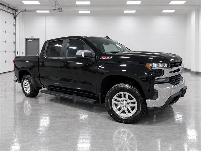 Used 2019 Chevrolet Silverado 1500 LT w/ All-Star Edition AWD/4WD image 13
