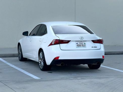 Used 2014 Lexus IS 250 w/ Navigation Package RWD image 5