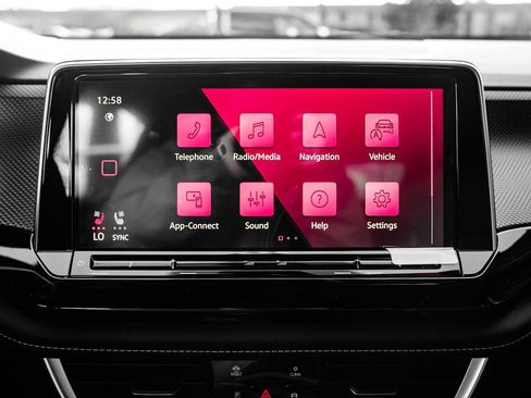 New 2026 Volkswagen Atlas Cross Sport SEL Premium R-Line image 30