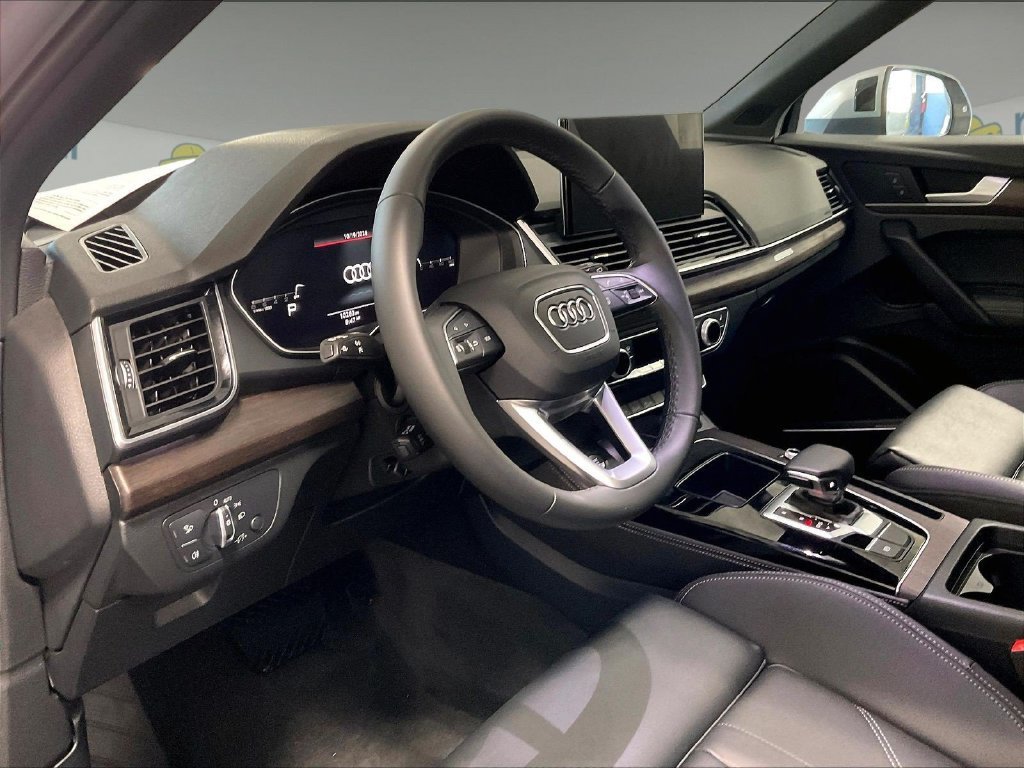 Used 2025 Audi Q5 2.0T Premium Plus AWD/4WD image 8