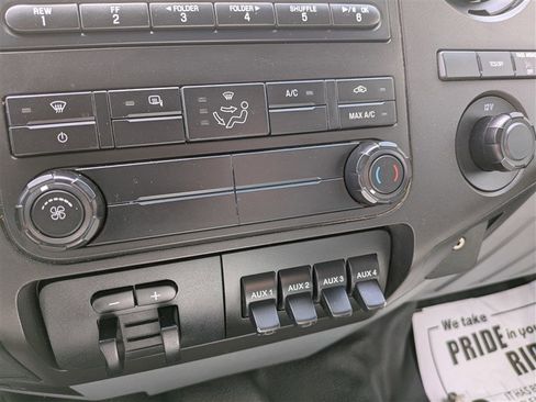 Used 2016 Ford F450 XL w/ Power Equipment Group image 23