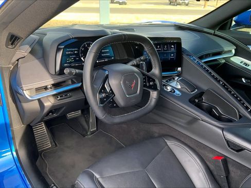 Certified 2024 Chevrolet Corvette Stingray Preferred Cpe image 18