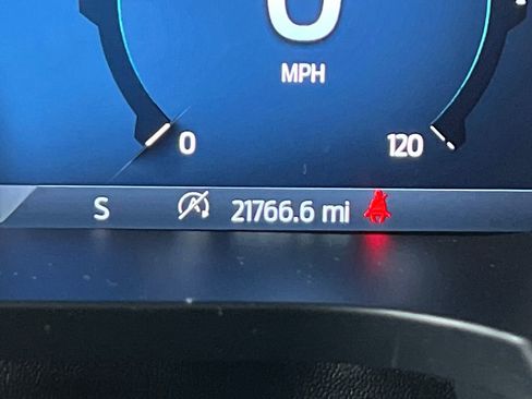 Used 2024 Ford F150 XLT w/ Mobile Office Package image 18