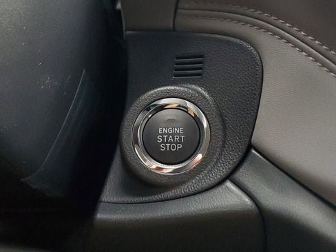 New 2025 Subaru Outback Premium image 33