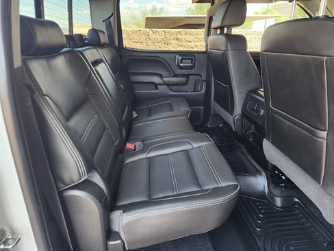 Used 2017 GMC Sierra 2500 Denali w/ Duramax Plus Package AWD/4WD image 66