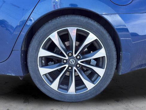 Used 2016 Nissan Maxima SR FWD image 22