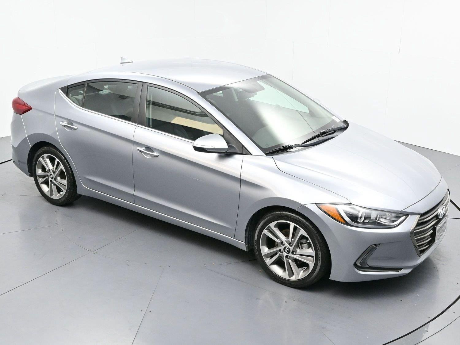 Used 2017 Hyundai Elantra Limited FWD image 36