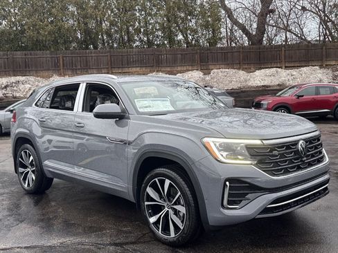 New 2026 Volkswagen Atlas Cross Sport SEL Premium R-Line AWD/4WD image 2