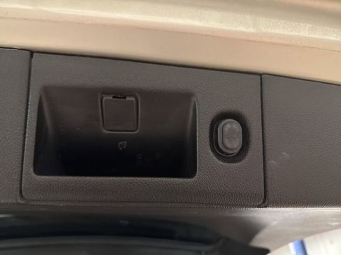 Used 2016 GMC Yukon XL Denali w/ Open Road Package image 50