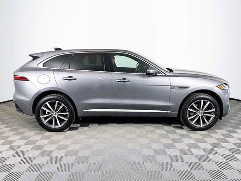 Used 2025 Jaguar F-PACE R-Dynamic S image 4
