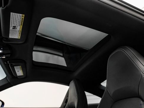 Used 2020 Porsche 911 Carrera 4S image 32