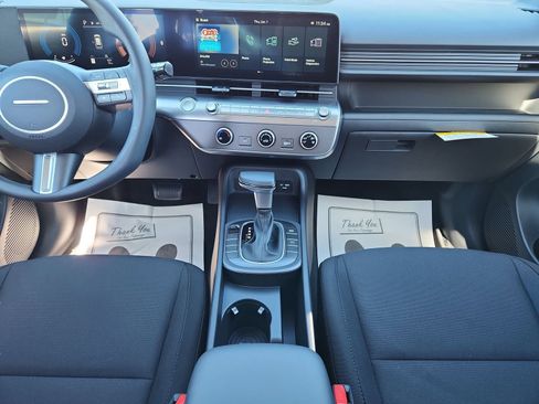 New 2026 Hyundai Kona SE FWD image 12