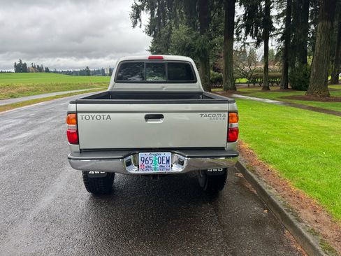 Used 2004 Toyota Tacoma 4x4 Double Cab image 4