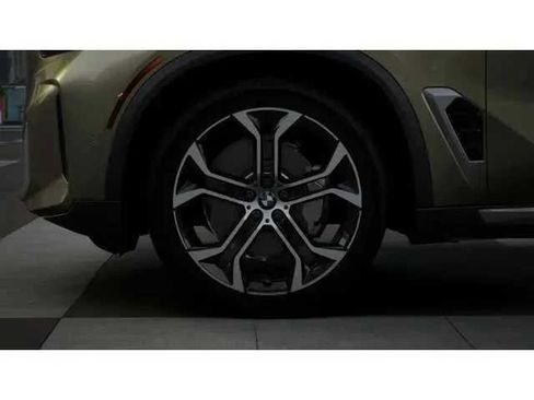New 2026 BMW X5 sDrive40i w/ Climate Comfort Package RWD image 7