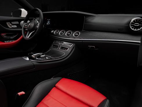 Used 2020 Mercedes-Benz E 450 Cabriolet image 63