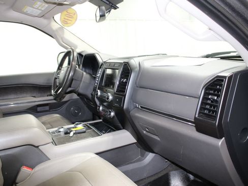 Used 2019 Ford Expedition Max Limited AWD/4WD image 30