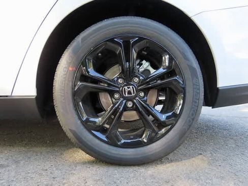 New 2025 Honda Accord SE image 8