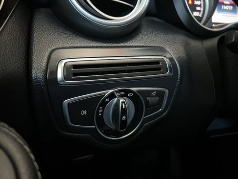 Used 2015 Mercedes-Benz C 300 Sedan image 20